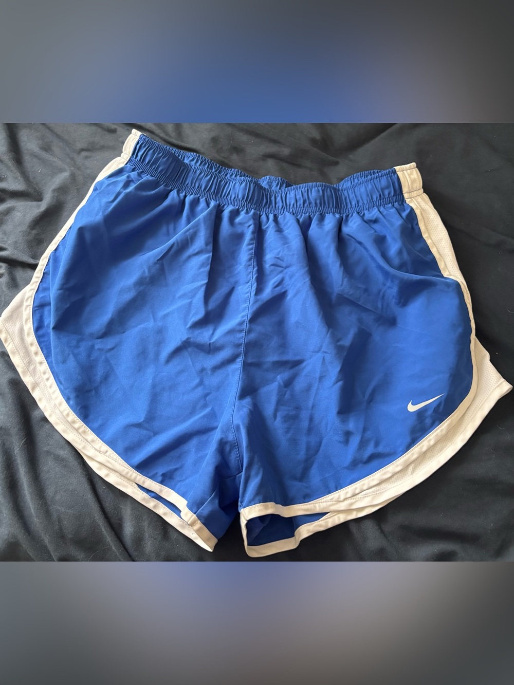 Women’s Size XL Nike Royal Blue Dri-Fit Tempo Running Shorts